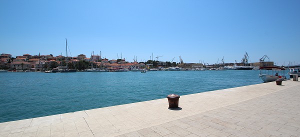 C28527 29-07-2015 Trogir.jpg